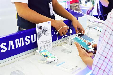 best smartphone with simcard slot in the ph